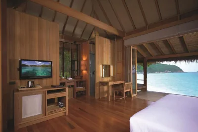 Castaway Beach Family Villa — Haadtien Beach Resort